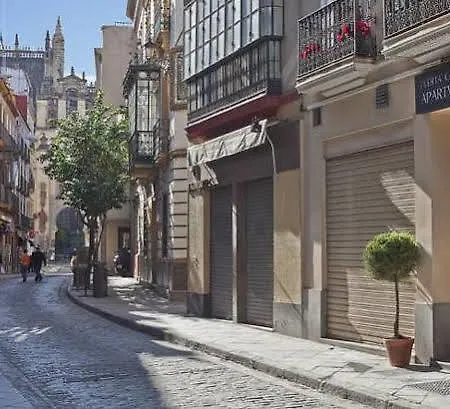 Puerta Catedral Apartamento Sevilla